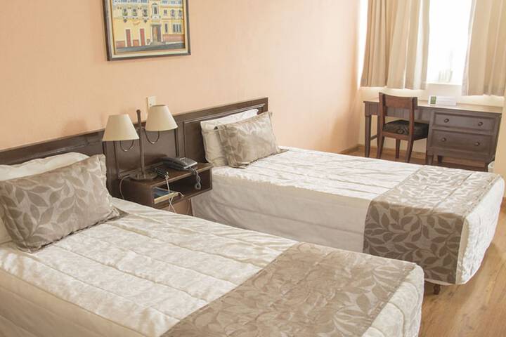 Room 4 of 30