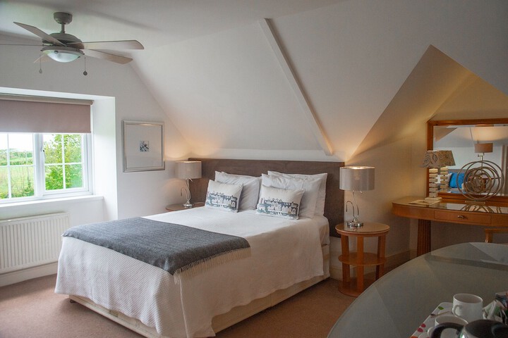 Room 10 of 55