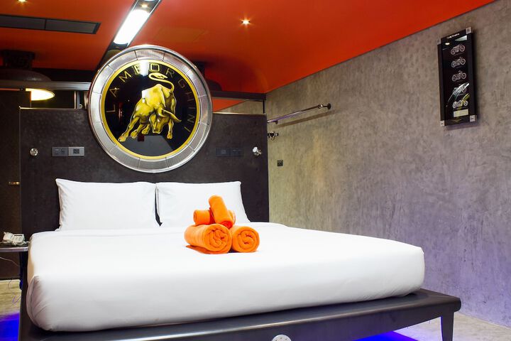 Room 6 of 29