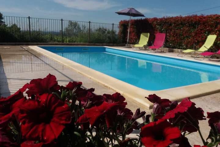 Pool Hotel