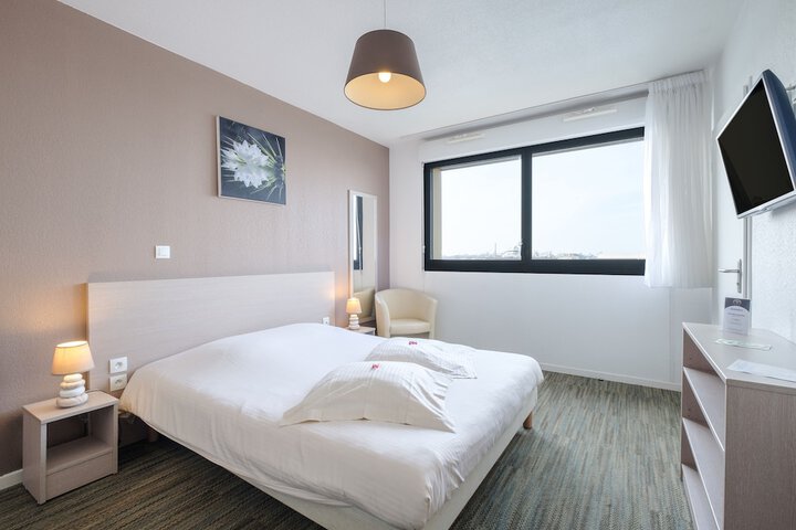Room 19 of 91