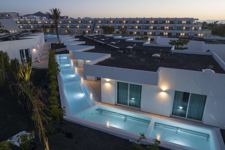Hotel 206 of 227