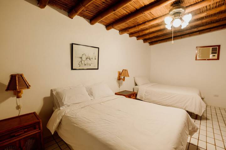 Room 16 of 60