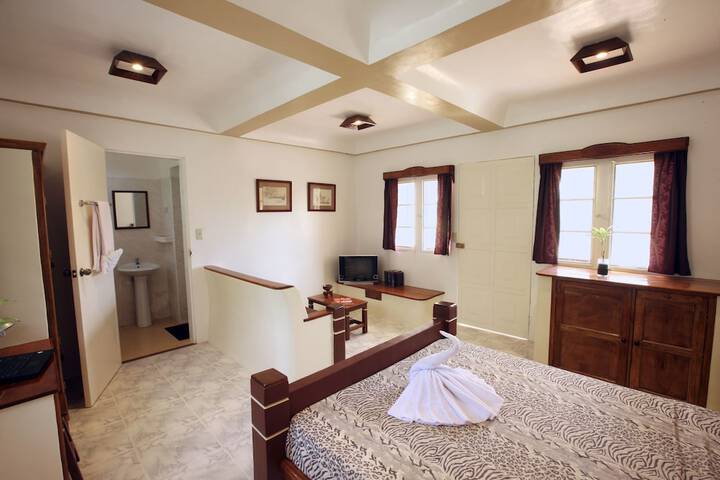 Room 5 of 37