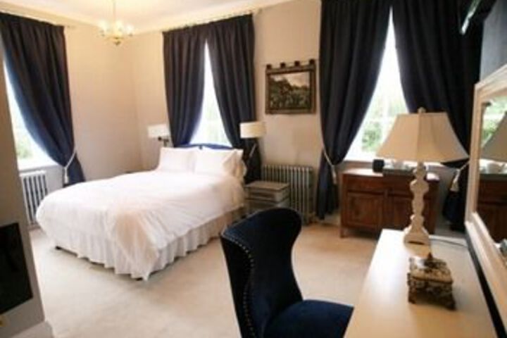 Room 19 of 29