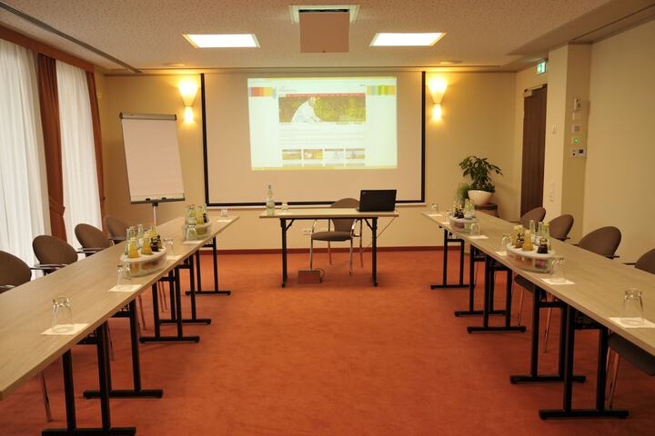Meeting 53 of 60