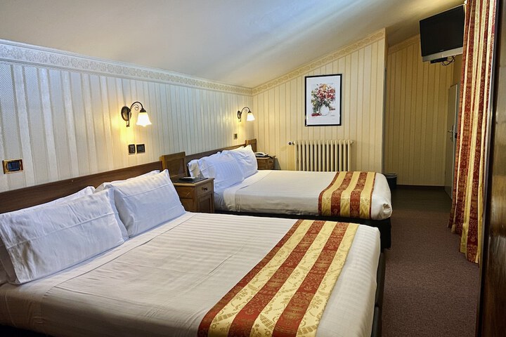 Room 20 of 45