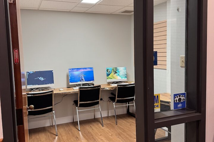 Business Center 97 of 117