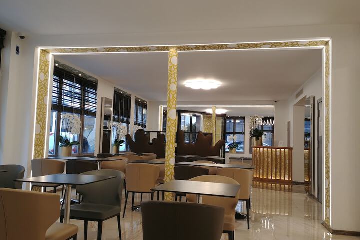 Lobby Entry