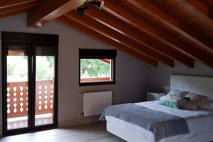 Room 17 of 44