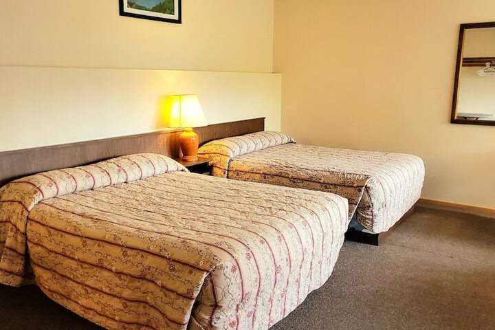 Room 5 of 28