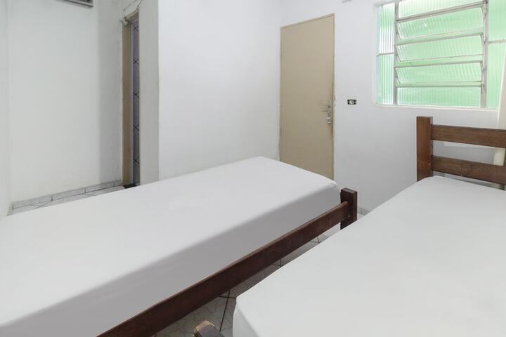 Room 12 of 17