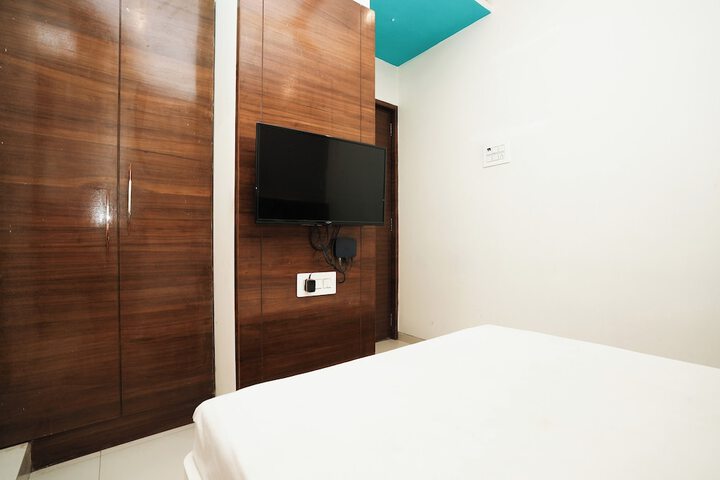 Room 19 of 32