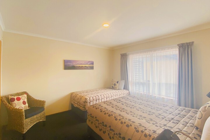 Room 30 of 82