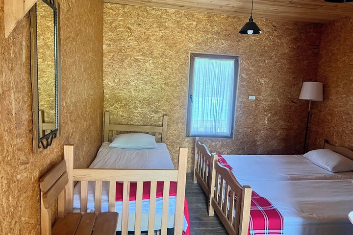 Room 3 of 16