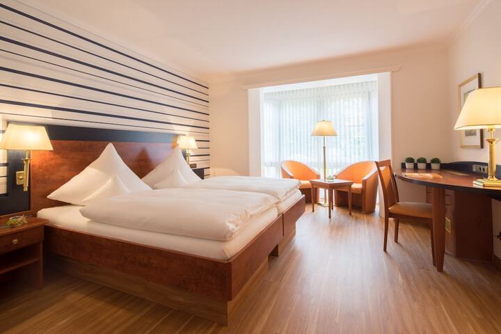 Room 16 of 47