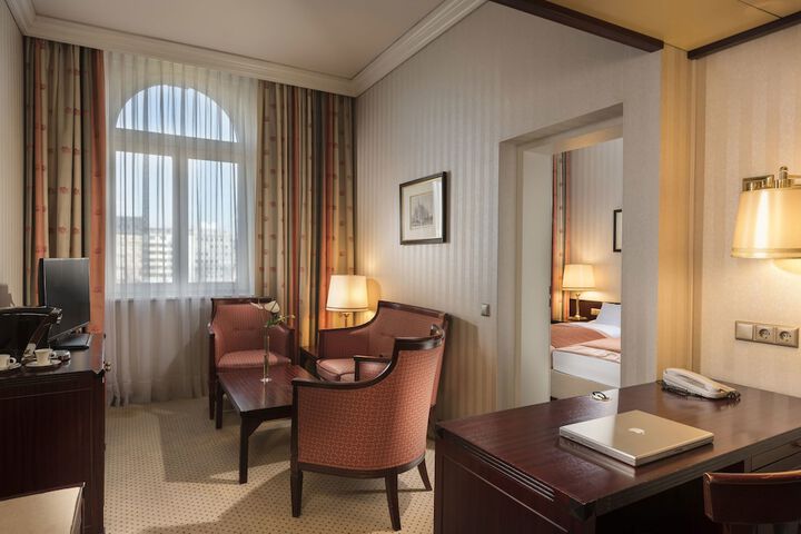 Room 7 of 21