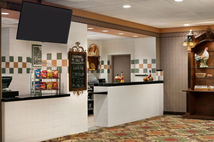 Snack bar