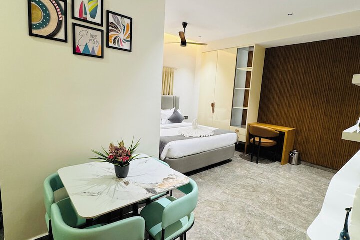 Room 17 of 59