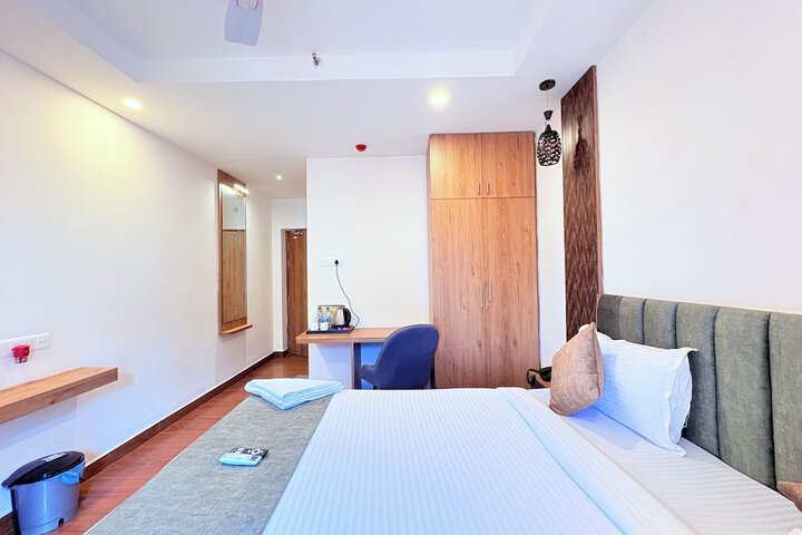 Room 42 of 72