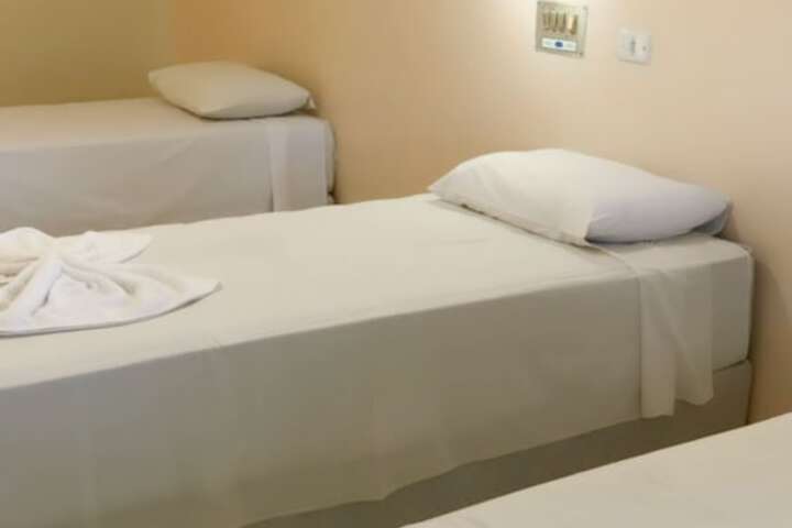 Room 14 of 64