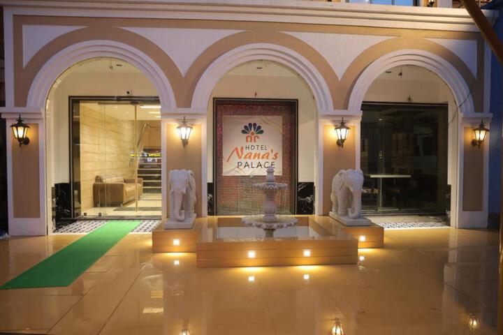 Hotel Nanas Palace