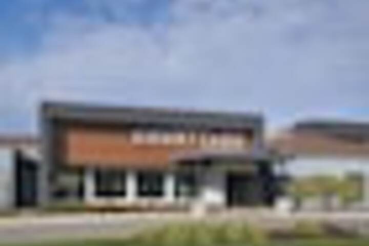 Primary image