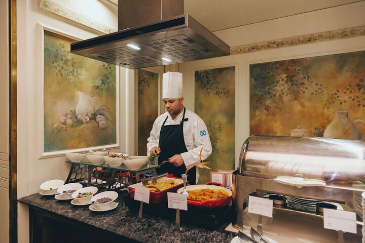 Dining 45 of 72