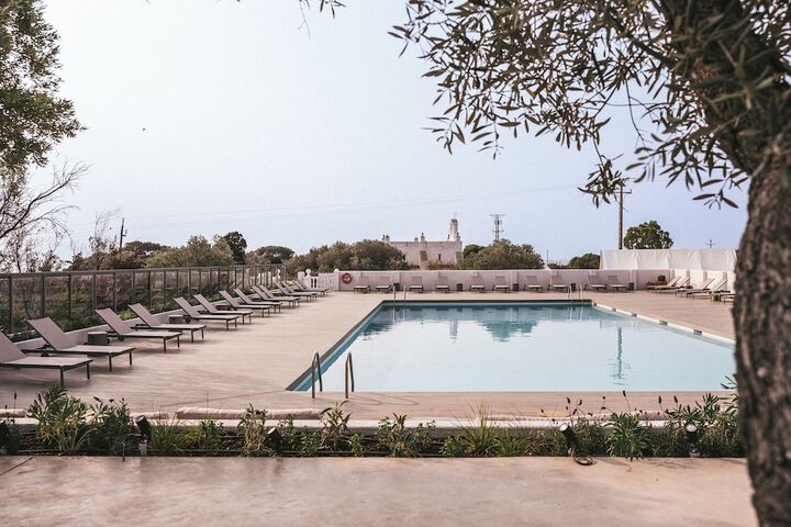 Pool 66 of 75