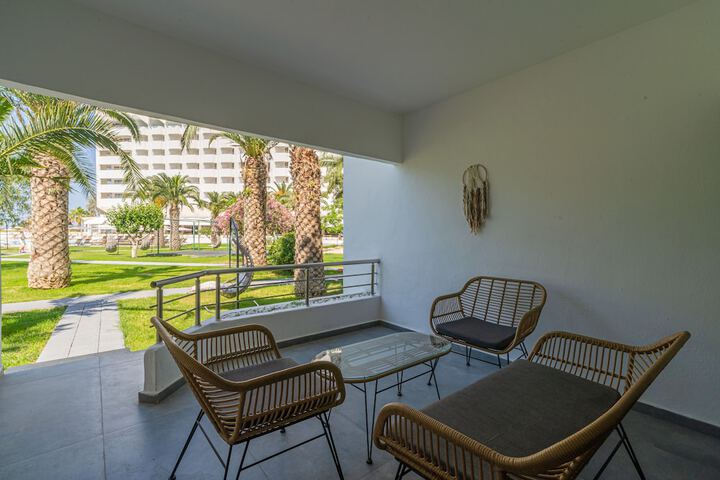 Terrace/Patio 61 of 63