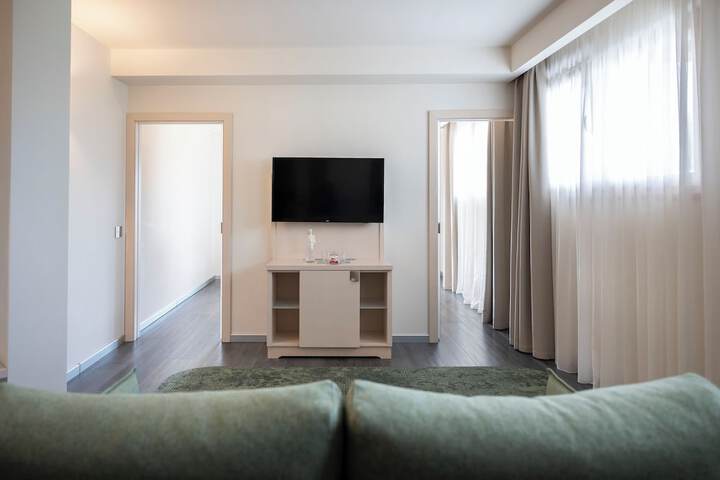 Room 19 of 62