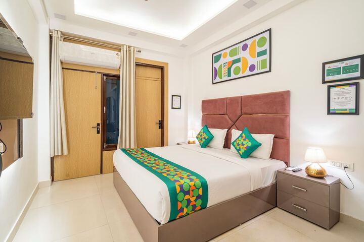 Room 20 of 37