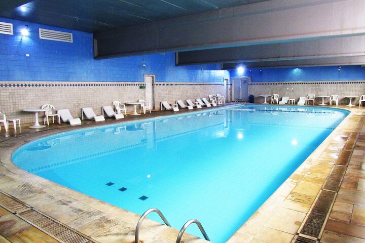 Pool 17 of 60