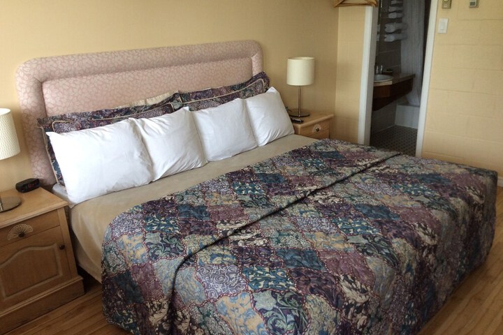 Room 14 of 45