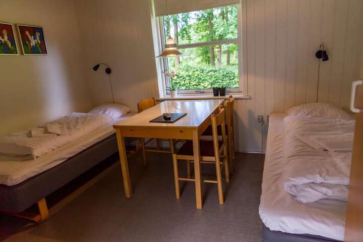 Room 11 of 31