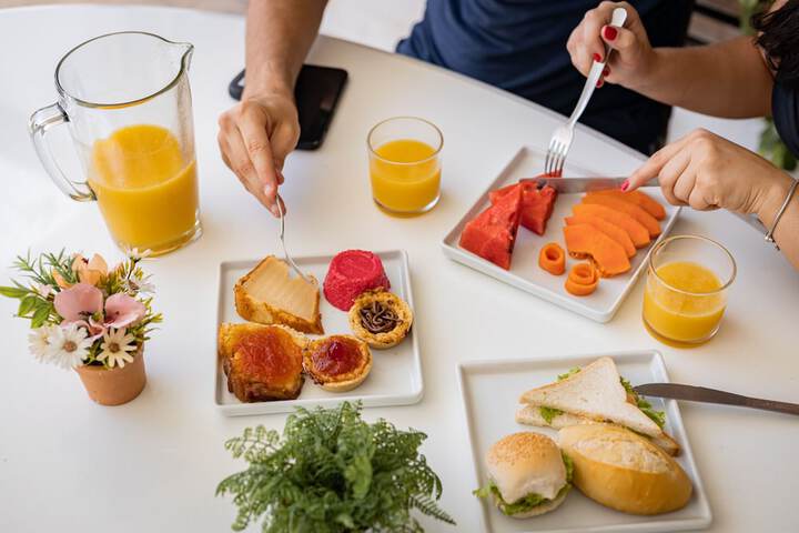 Breakfast/Coffee Service 69 of 75