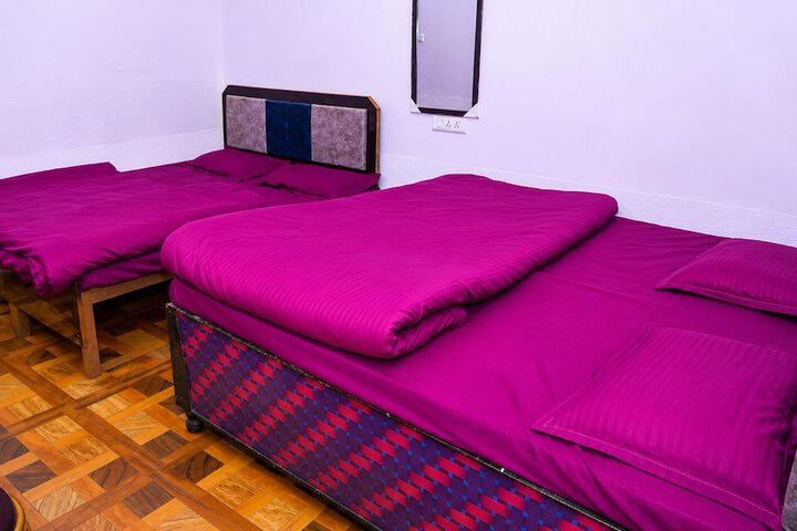 Room 12 of 30