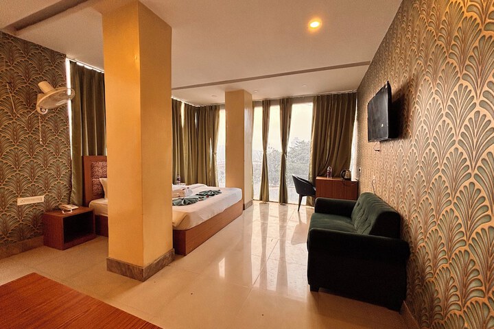 Room 20 of 36