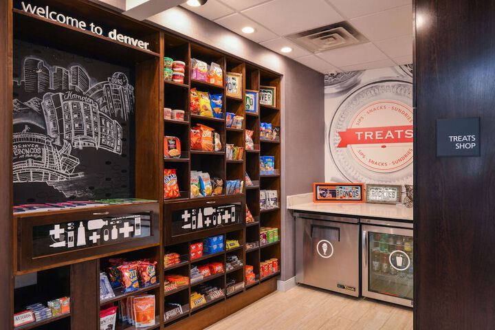 Snack bar