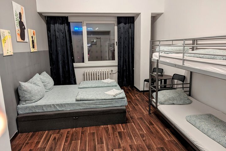 Room 66 of 150