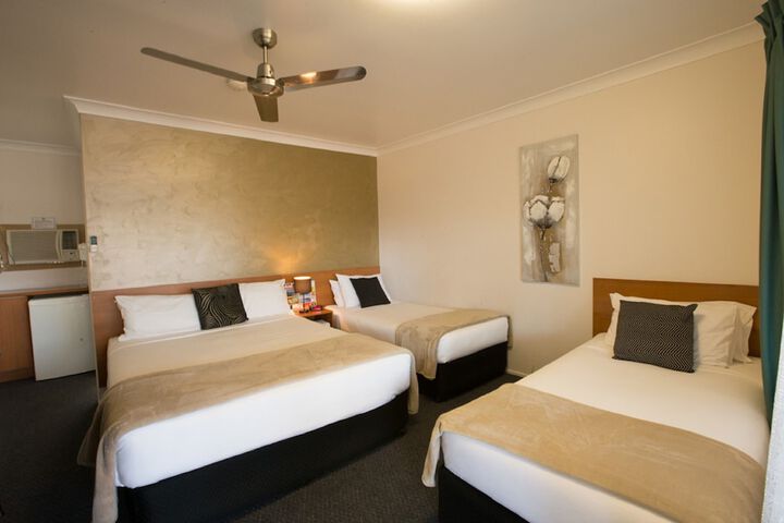 Room 3 of 5