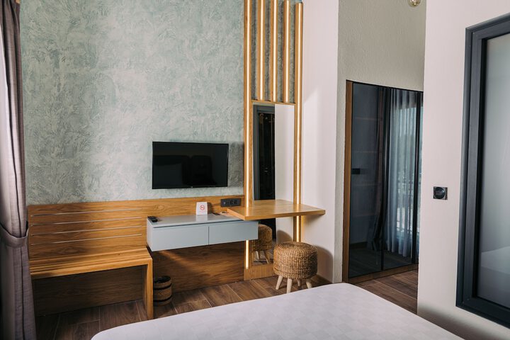 Room 28 of 101