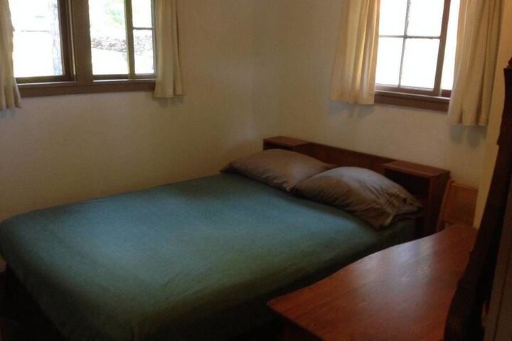 Room 48 of 199