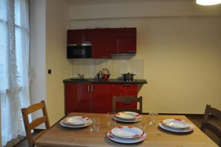 Room 33 of 51