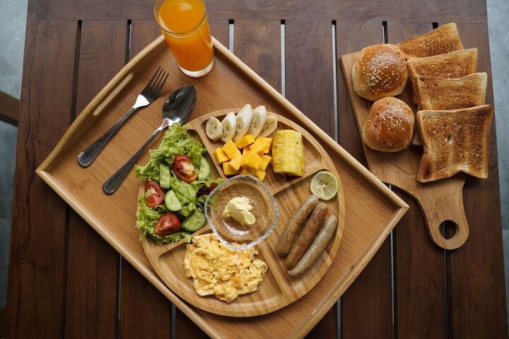 Breakfast/Coffee Service 70 of 80