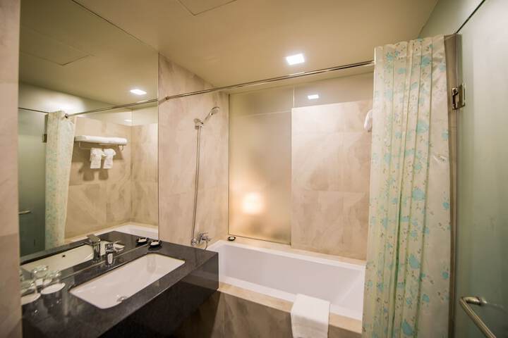 Room 55 of 129