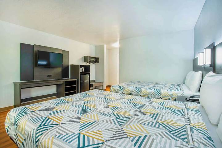 Room 8 of 21