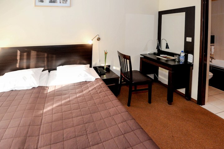 Room 18 of 55