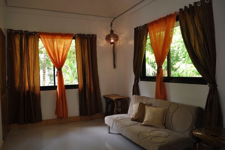 Room 51 of 165