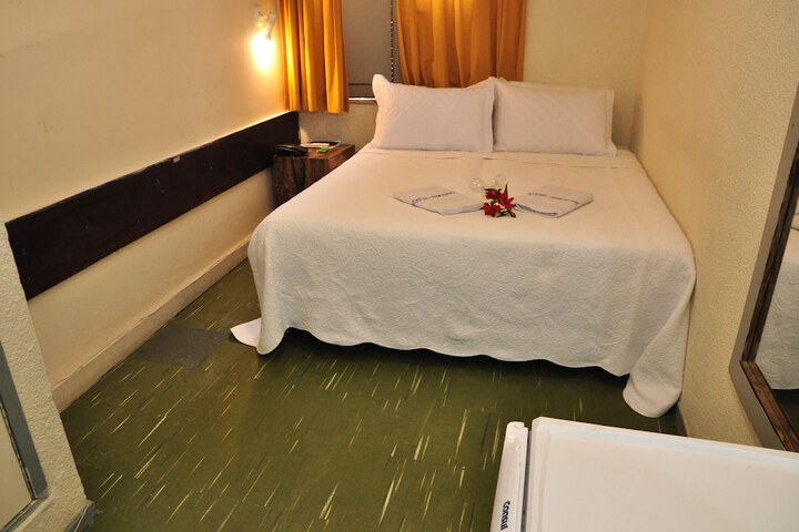 Room 7 of 47